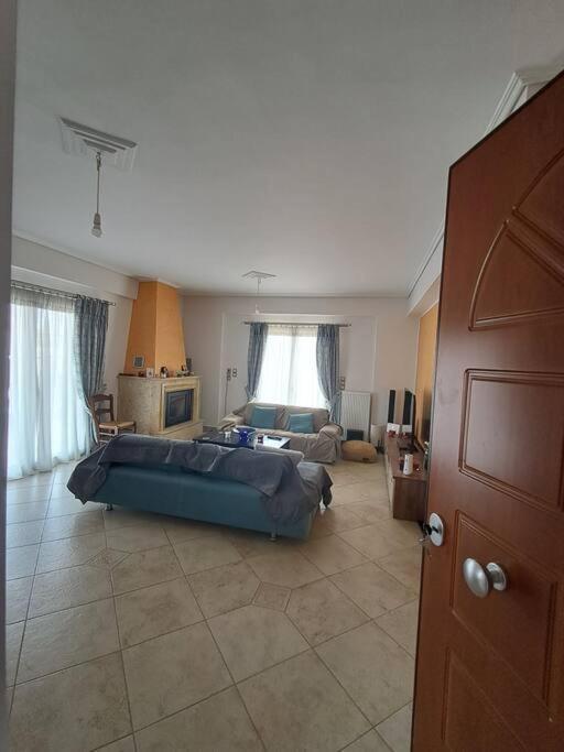 The House Of The Sunset Apartment