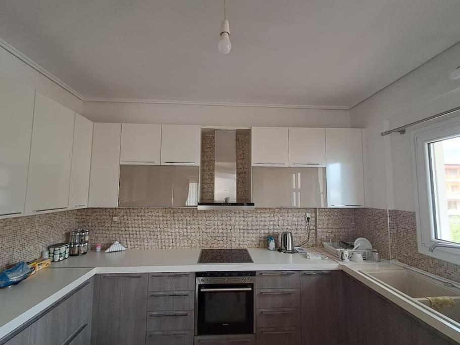 The House Of The Sunset Apartment Itea